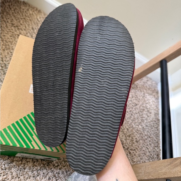 Women’s Slip On Clogs - Picture 5 of 6